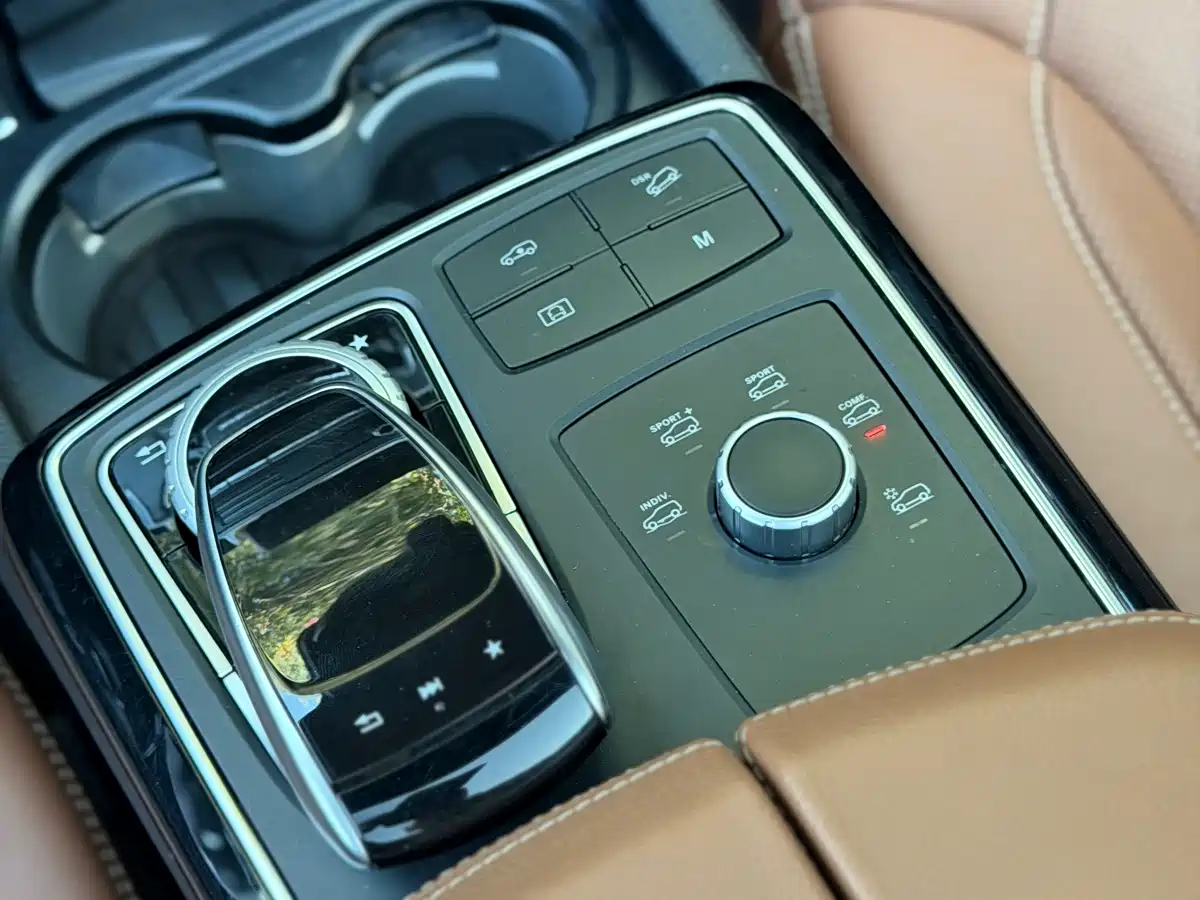 Mercedes-Benz GLE Coupe 2017 GLE 500 4MATIC Coupe SUV фото 24