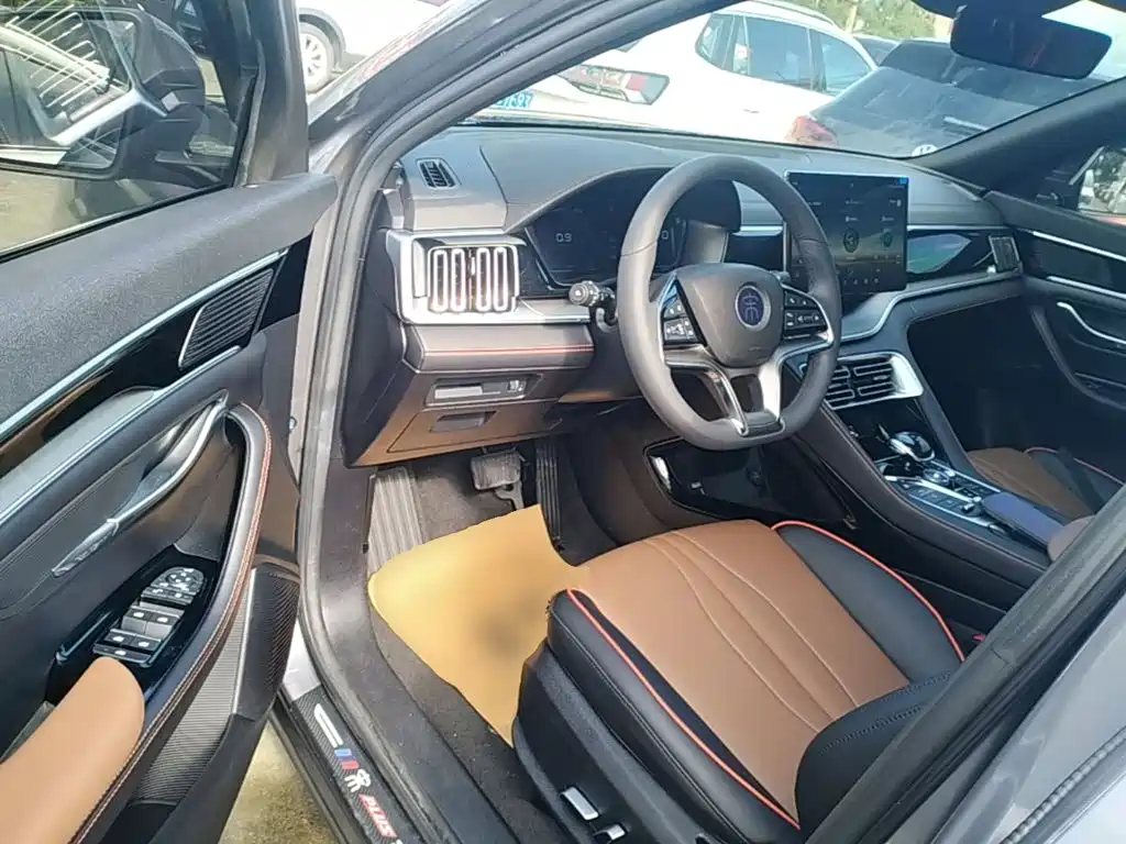 BYD Song PLUS 2021 2020 1.5T Automatic Premium