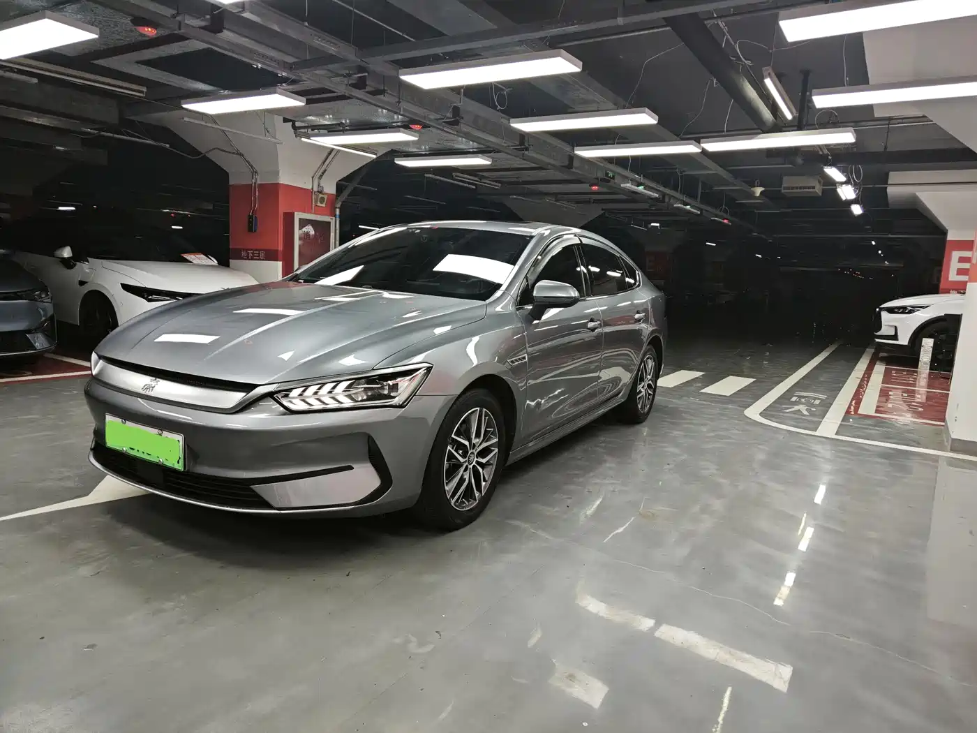 BYD Qin PLUS 2021 EV 500KM Luxury Model