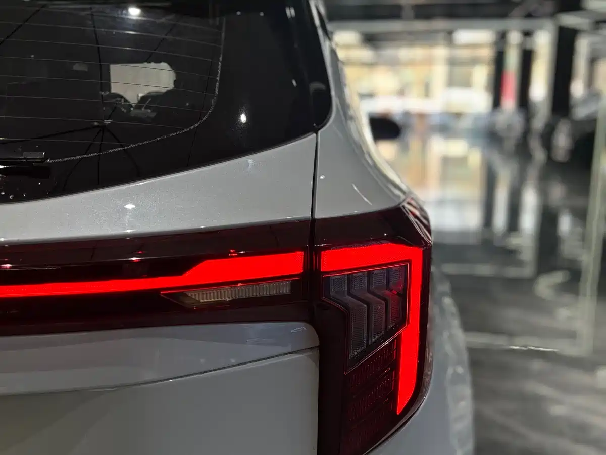 Kia Seltos 2023 1.5L CVT Luxury Edition фото 34