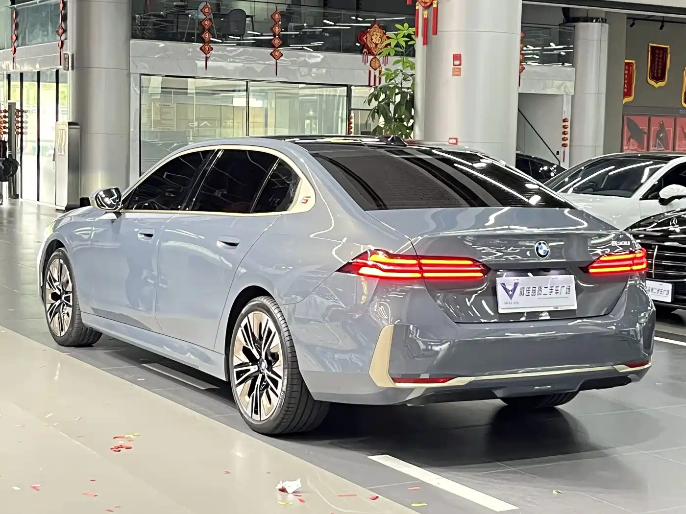 Фото 9 - BMW 5 Series