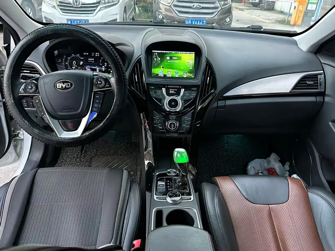 BYD Qin New Energy 2016 2015 1.5T Dual Crown Flagship Edition