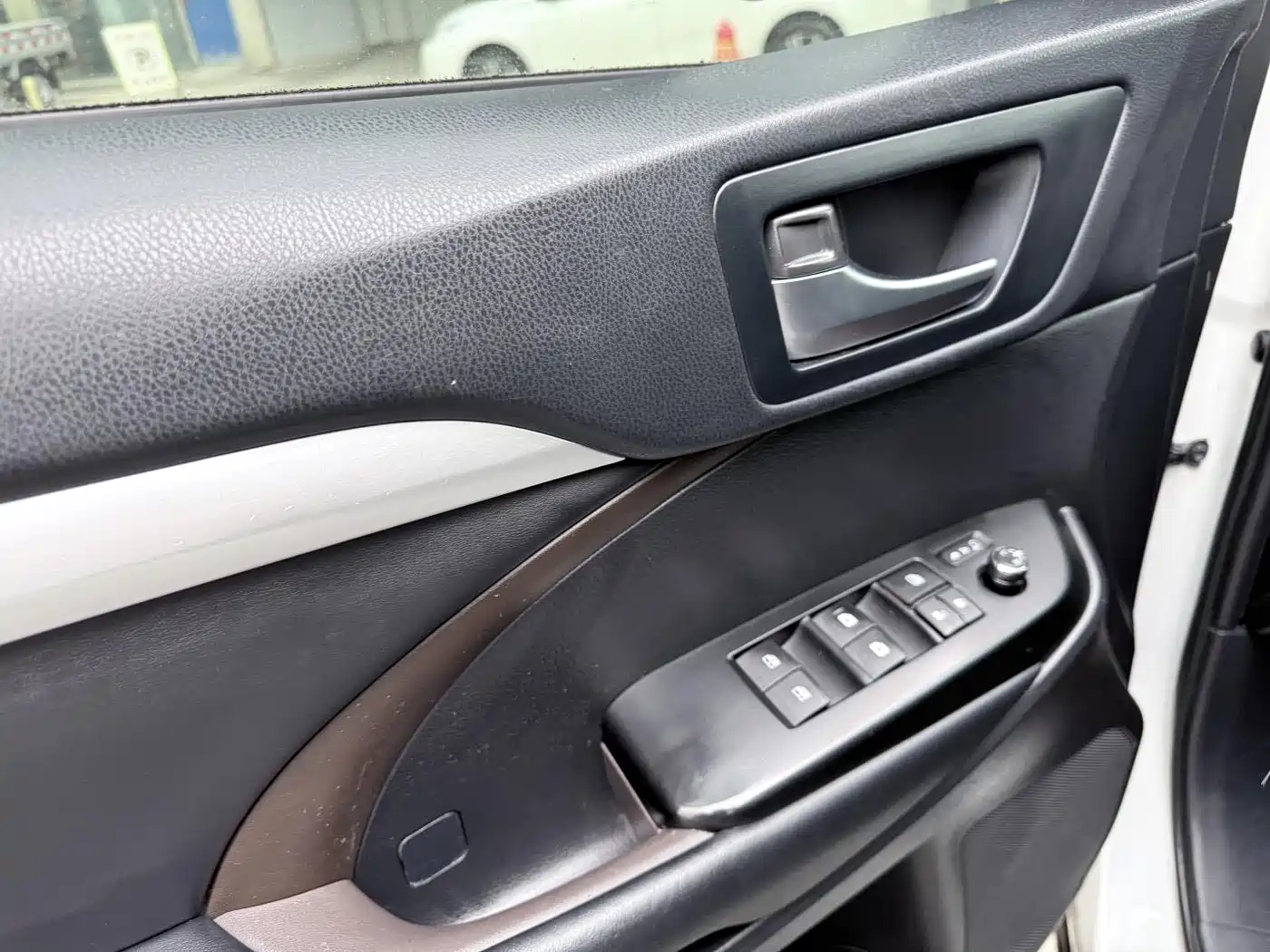 Toyota Highlander 2018 2.0T 4WD Luxury 7-seater (China V) фото 4