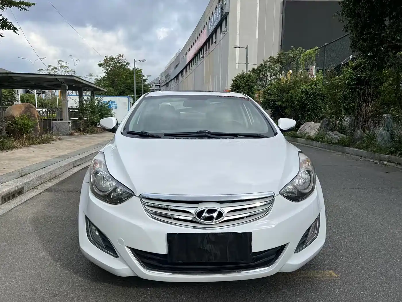 Hyundai Langdong 2013 1.6L Automatic Leading фото 2