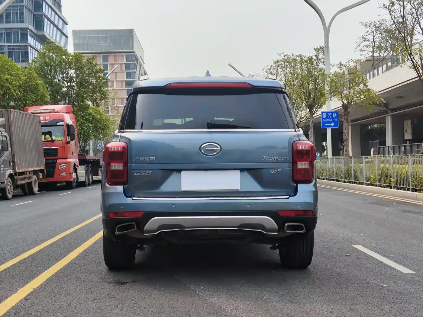 GAC Trumpchi Trumpchi GS8 2017 320T 2WD Luxury Smart Connect (7-seater) фото 5