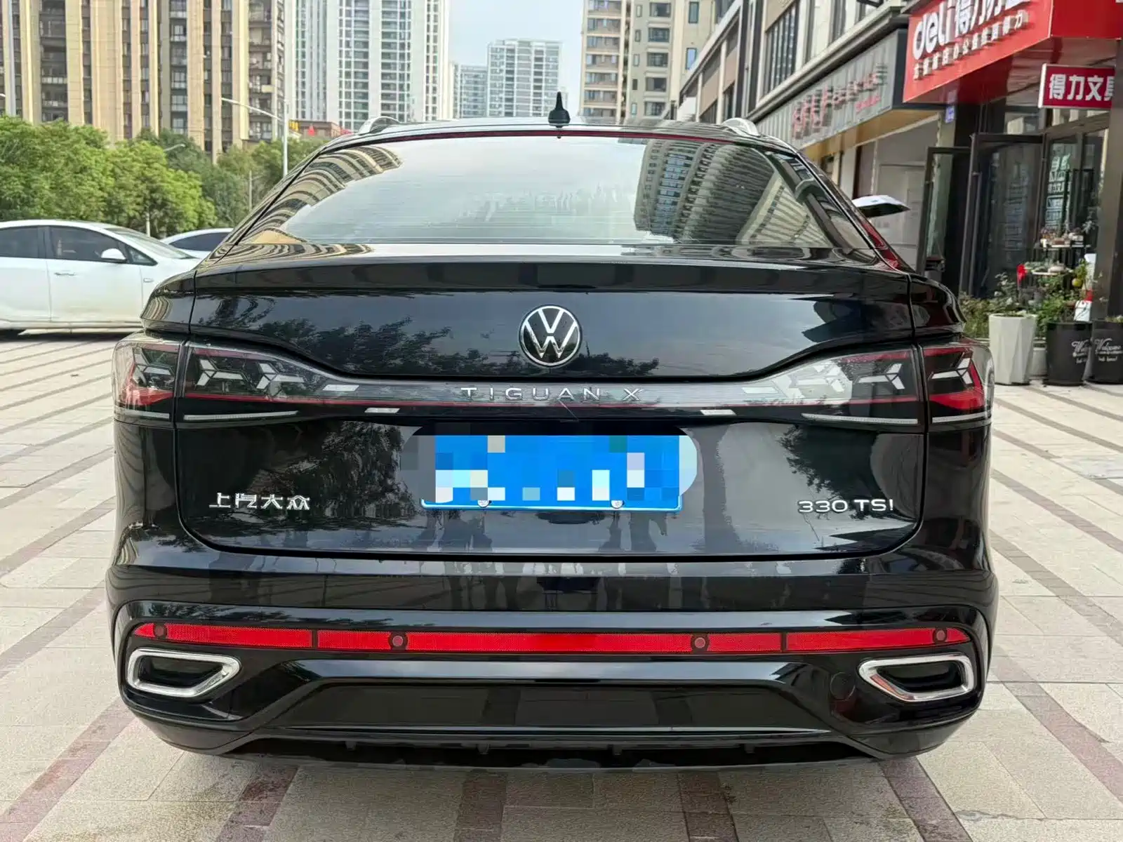 Фото 12 - Volkswagen Tiguan X