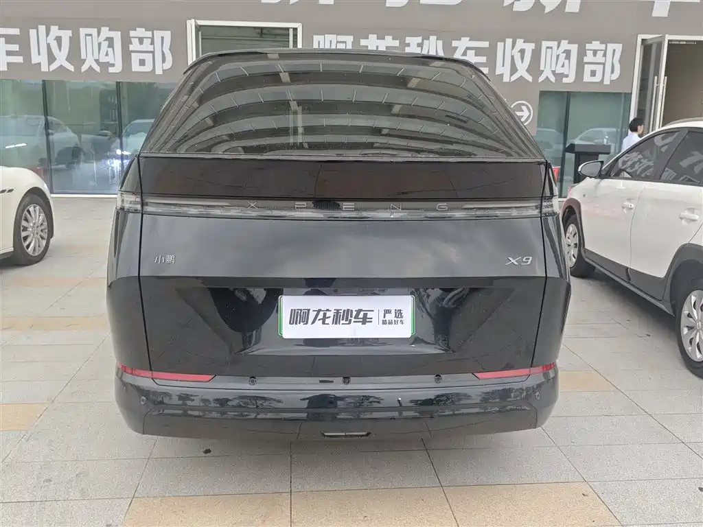 XIAOPENG X9