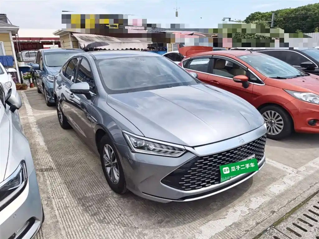 BYD Qin PLUS 2025 DM-i Smart Drive 55KM Leader фото 4