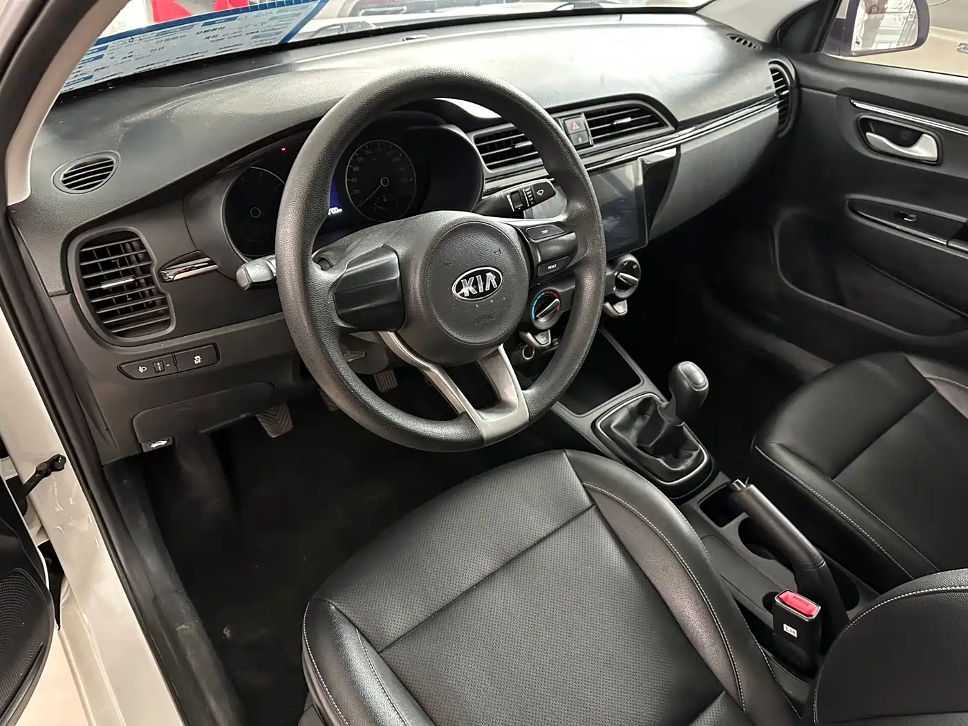 Kia K2 2017 Sedan 1.4L MT 15th Anniversary Special Edition GLS фото 14