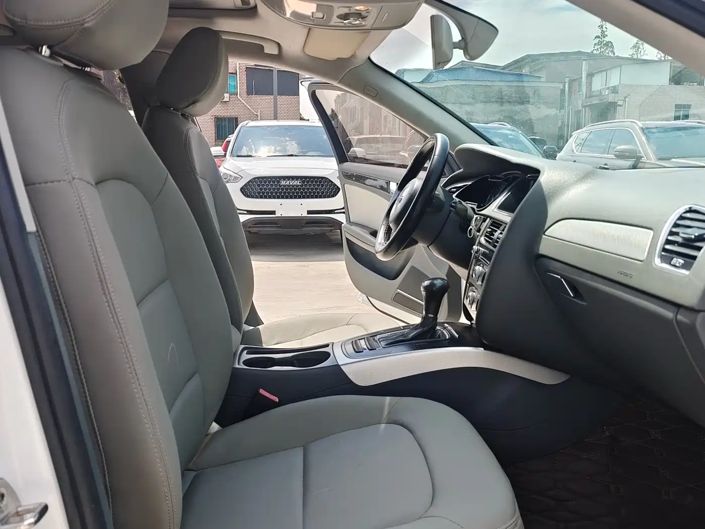 Audi A4L 2013 35 TFSI Automatic Standard фото 7