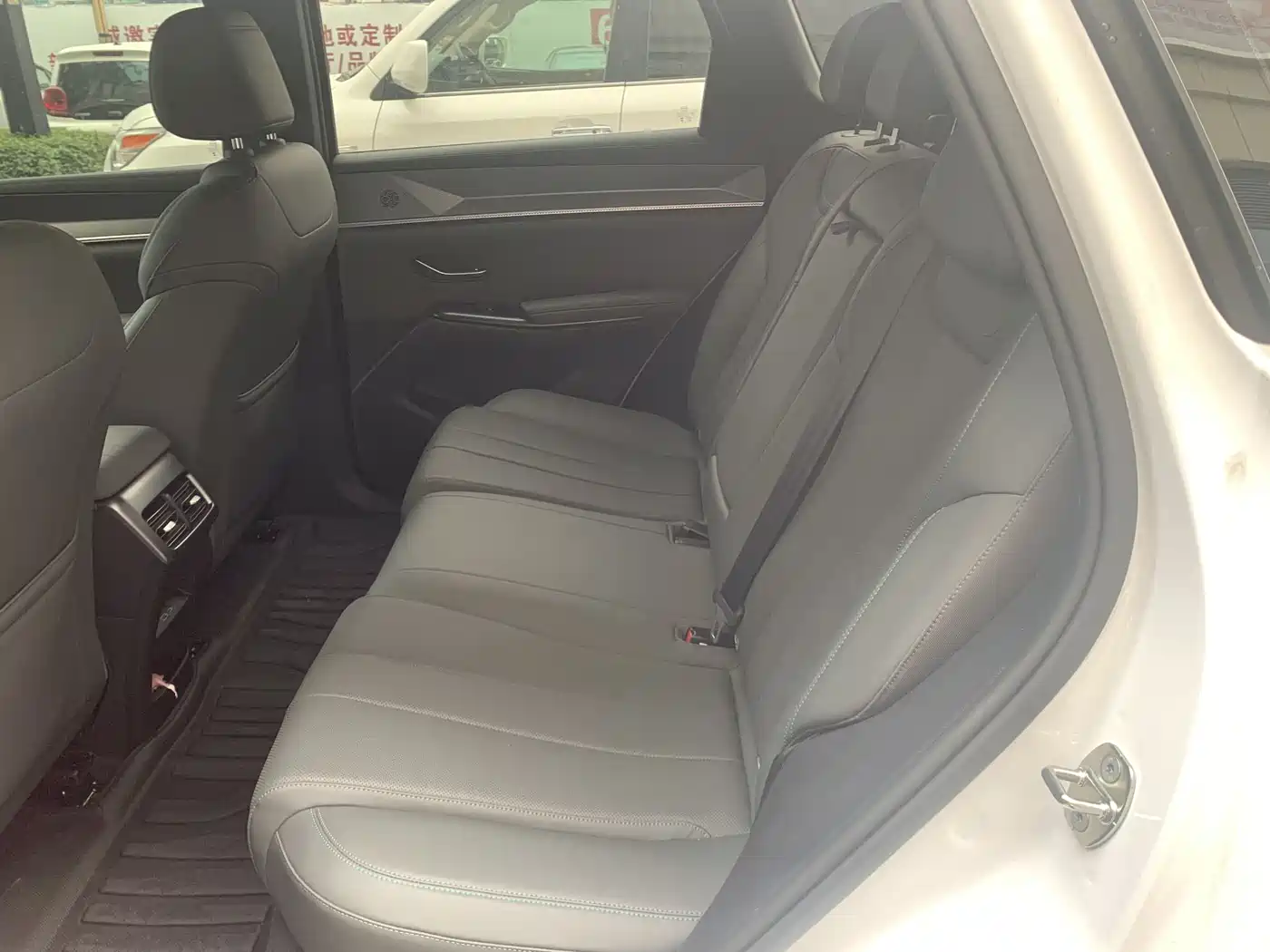 BYD Song Pro New Energy 2025 2nd Generation Smart Drive Edition DM-i 75KM Leading Type фото 6