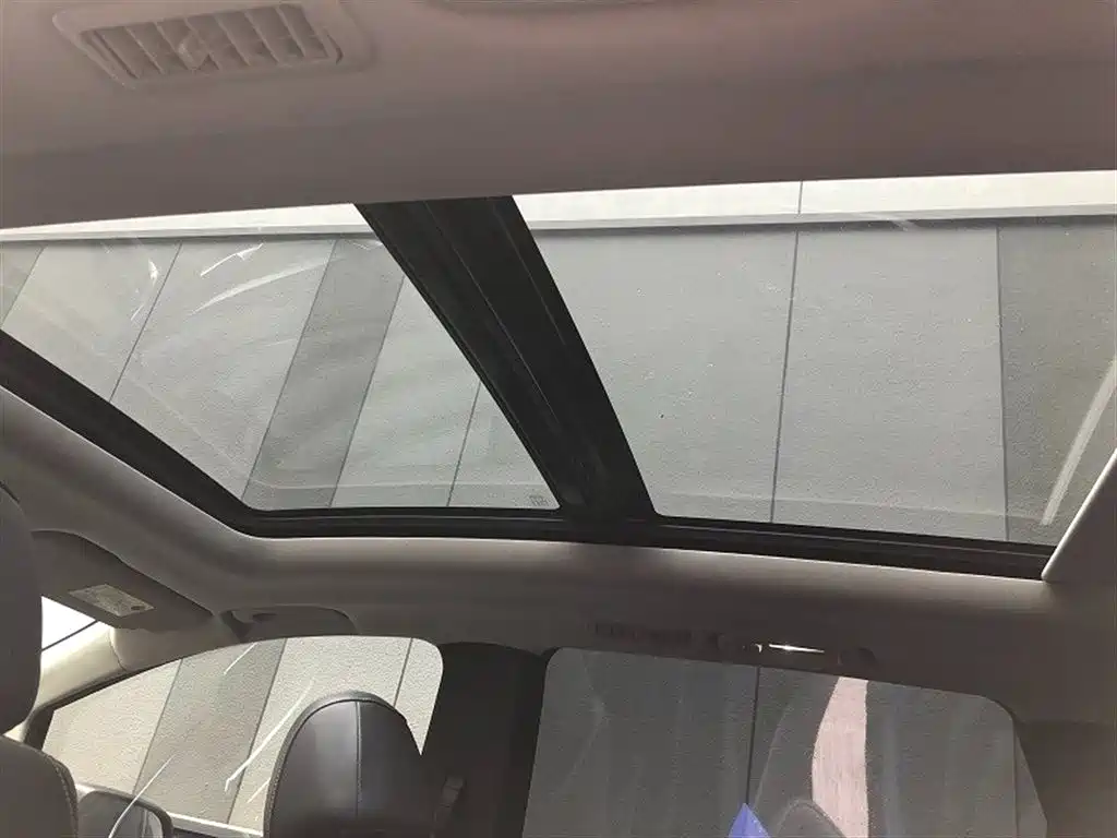 SAIC Maxus Maxus G50 2019 1.5T Automatic Luxury Edition China VI фото 11