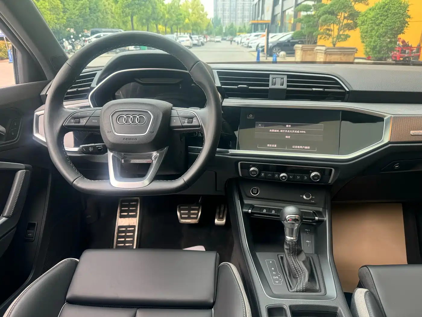 Audi Q3 2024 35 TFSI Fashion Sport фото 4
