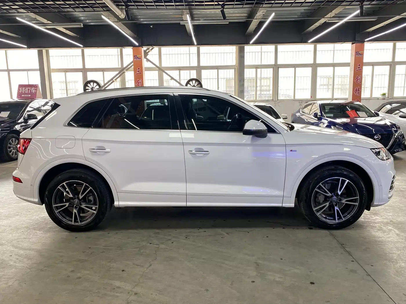Audi Q5L 2020 45 TFSI Exclusive Fashion фото 4