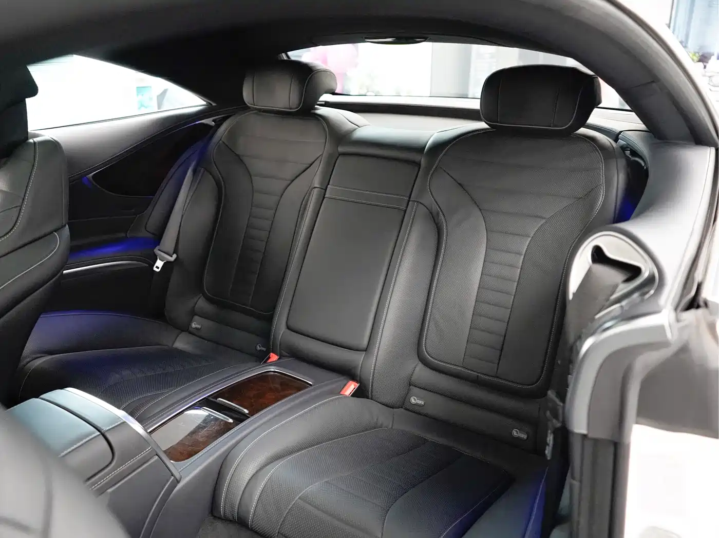 Mercedes-Benz S-Class 2017 S 500 4MATIC Coupe фото 13