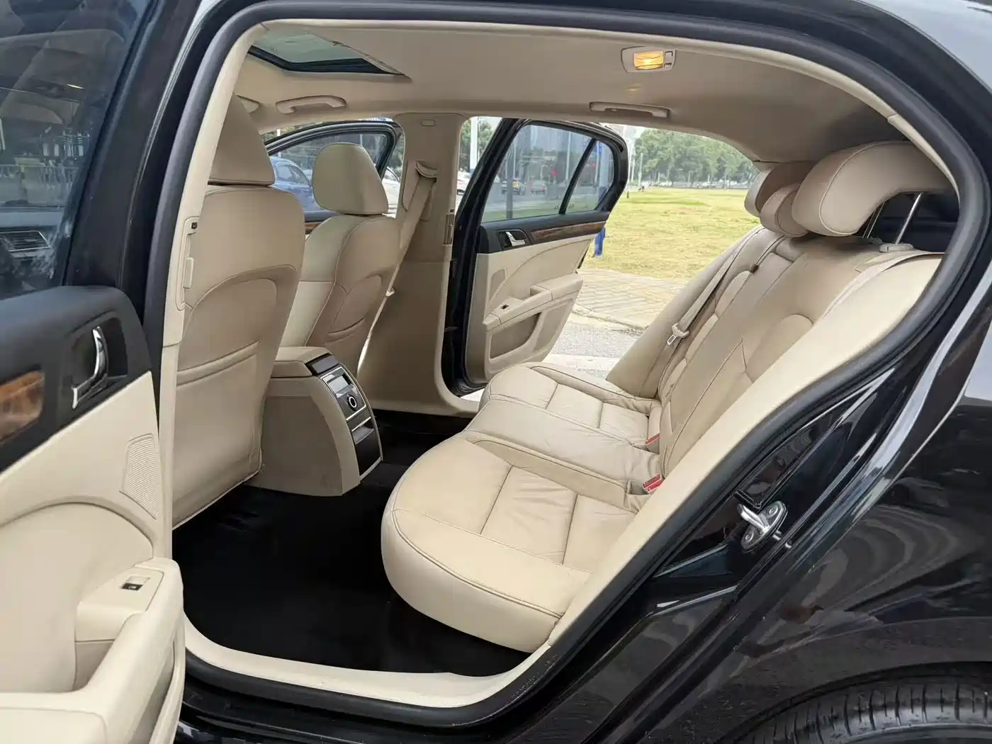 Škoda Superb 2013 2012 1.8TSI Automatic Elegance Edition