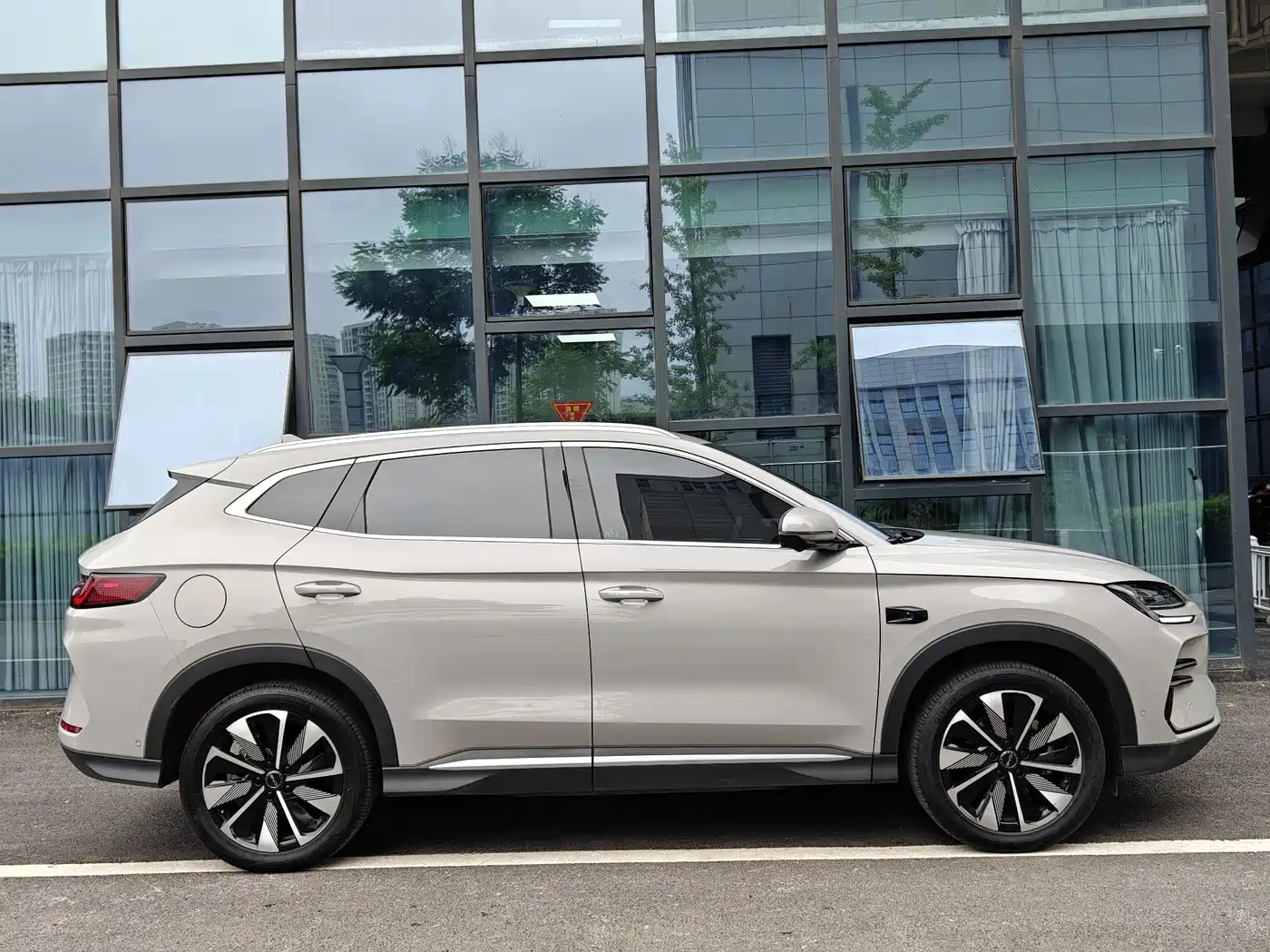 BYD Song PLUS PHEV 2025 2025 EV Smart Driving Edition 520km Premium
