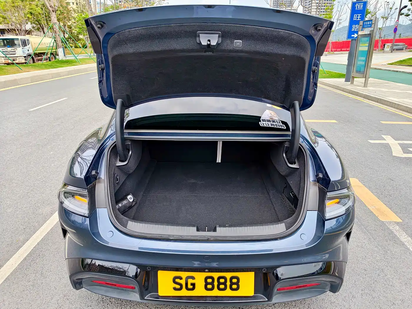 XIAOMI CAR XIAOMI SU7