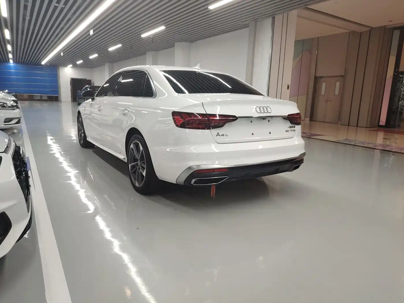 AUDI A4L