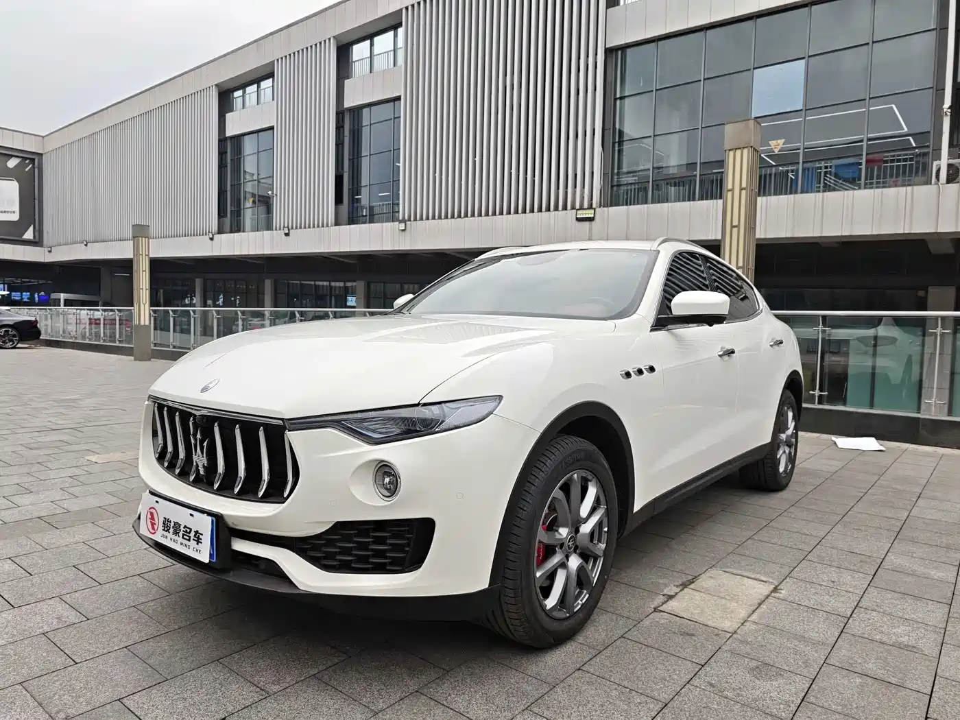 MASERATI LEVANTE