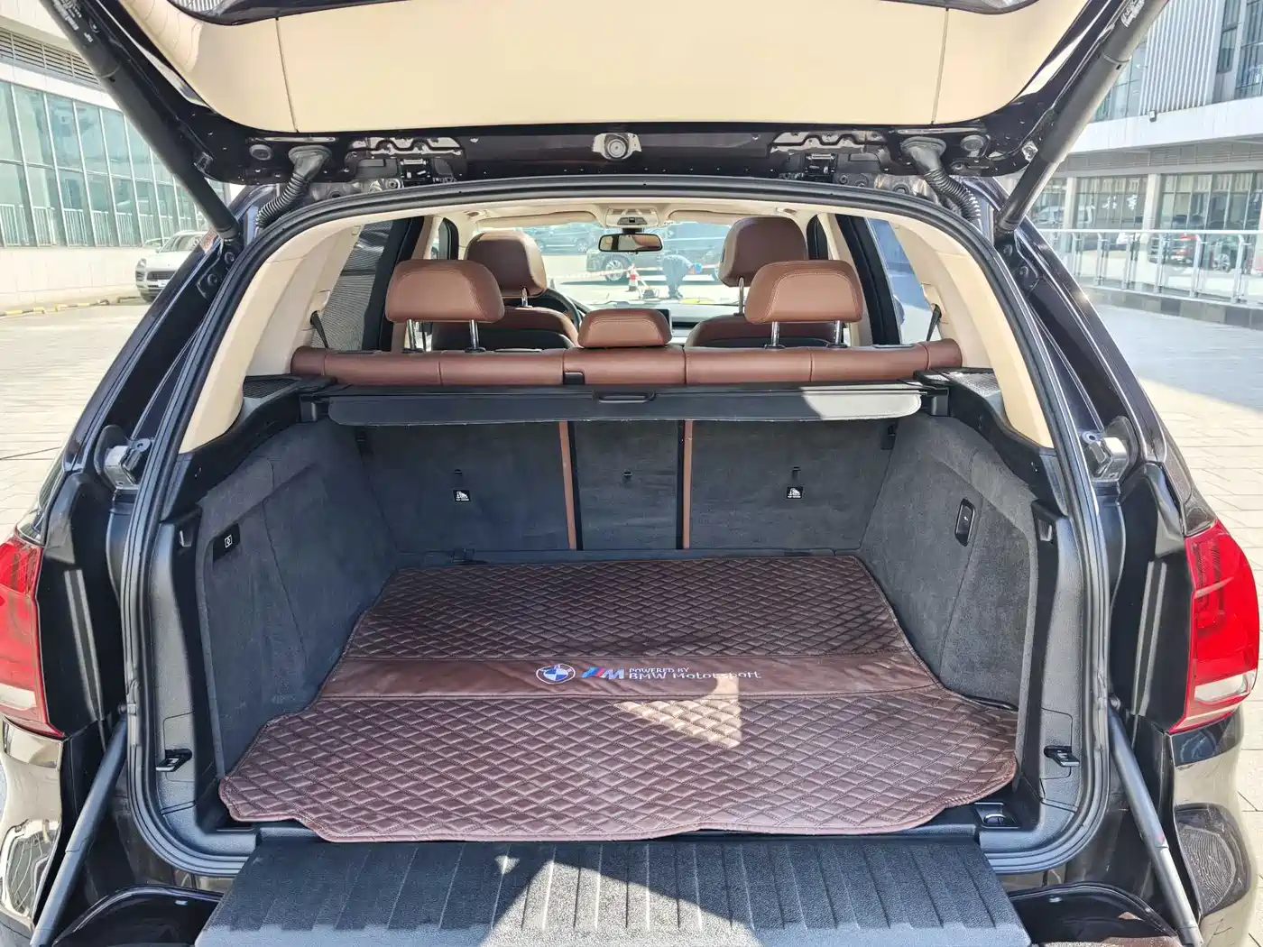 BMW X5 (Import) 2017 xDrive35i Elegance фото 17