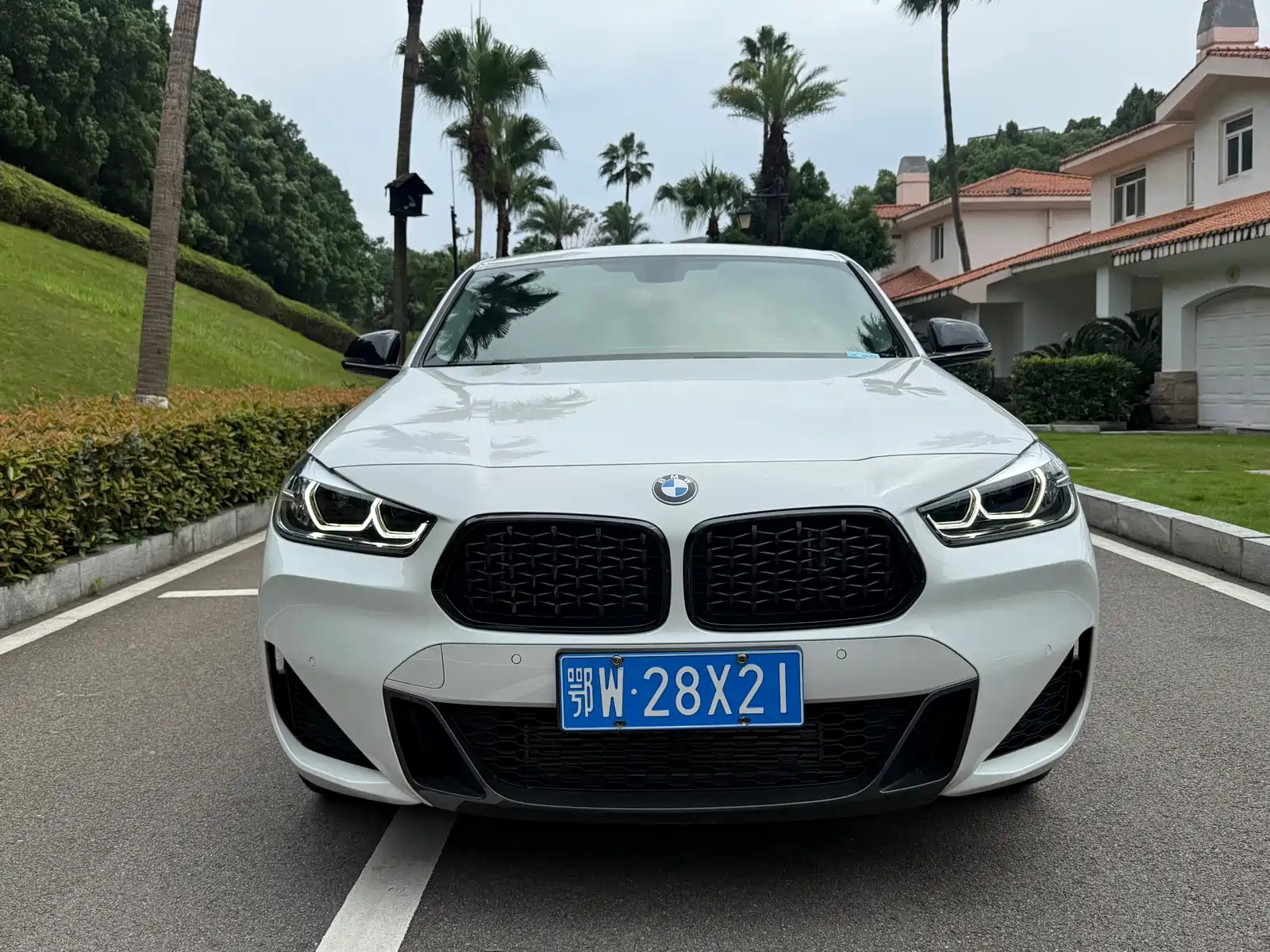 Фото 2 - BMW X2