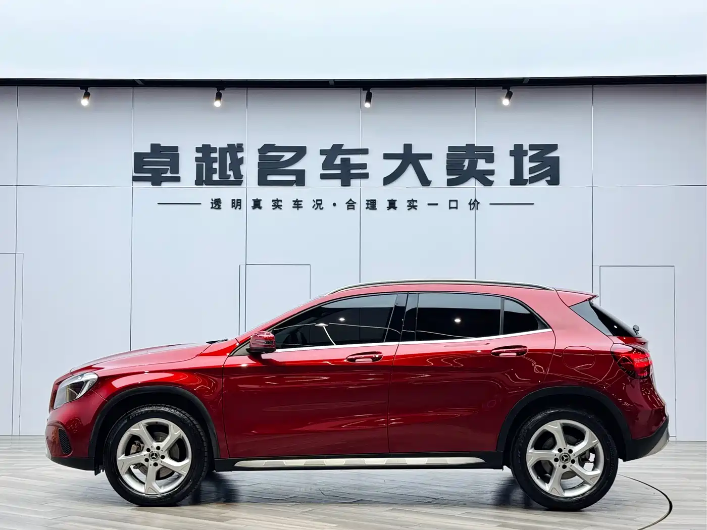 Mercedes-Benz GLA 2019 GLA 200 Dynamic фото 4