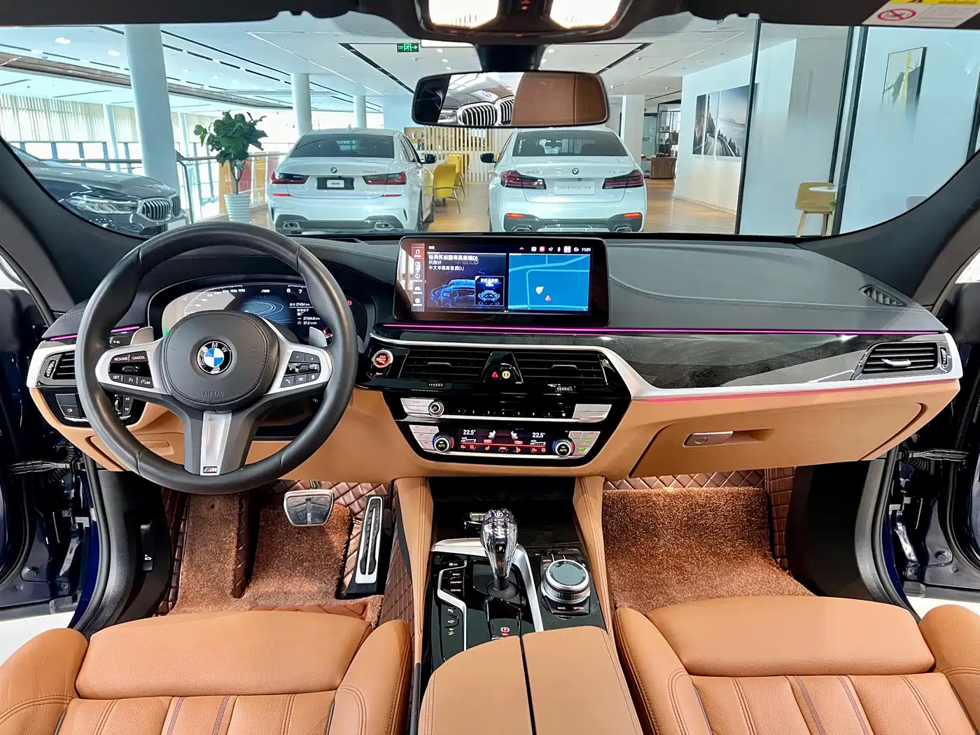 BMW 6 Series GT 2024 630i M Sport Ultimate Package фото 8