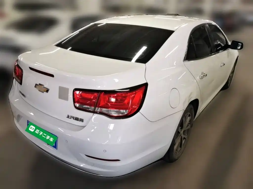 Chevrolet Malibu 2016 2.0L Automatic Luxury фото 12