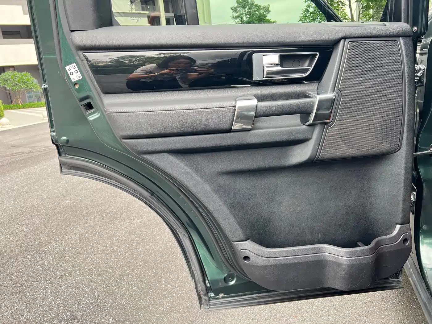 Land Rover Discovery 2011 2.7 TDV6 HSE Diesel фото 37