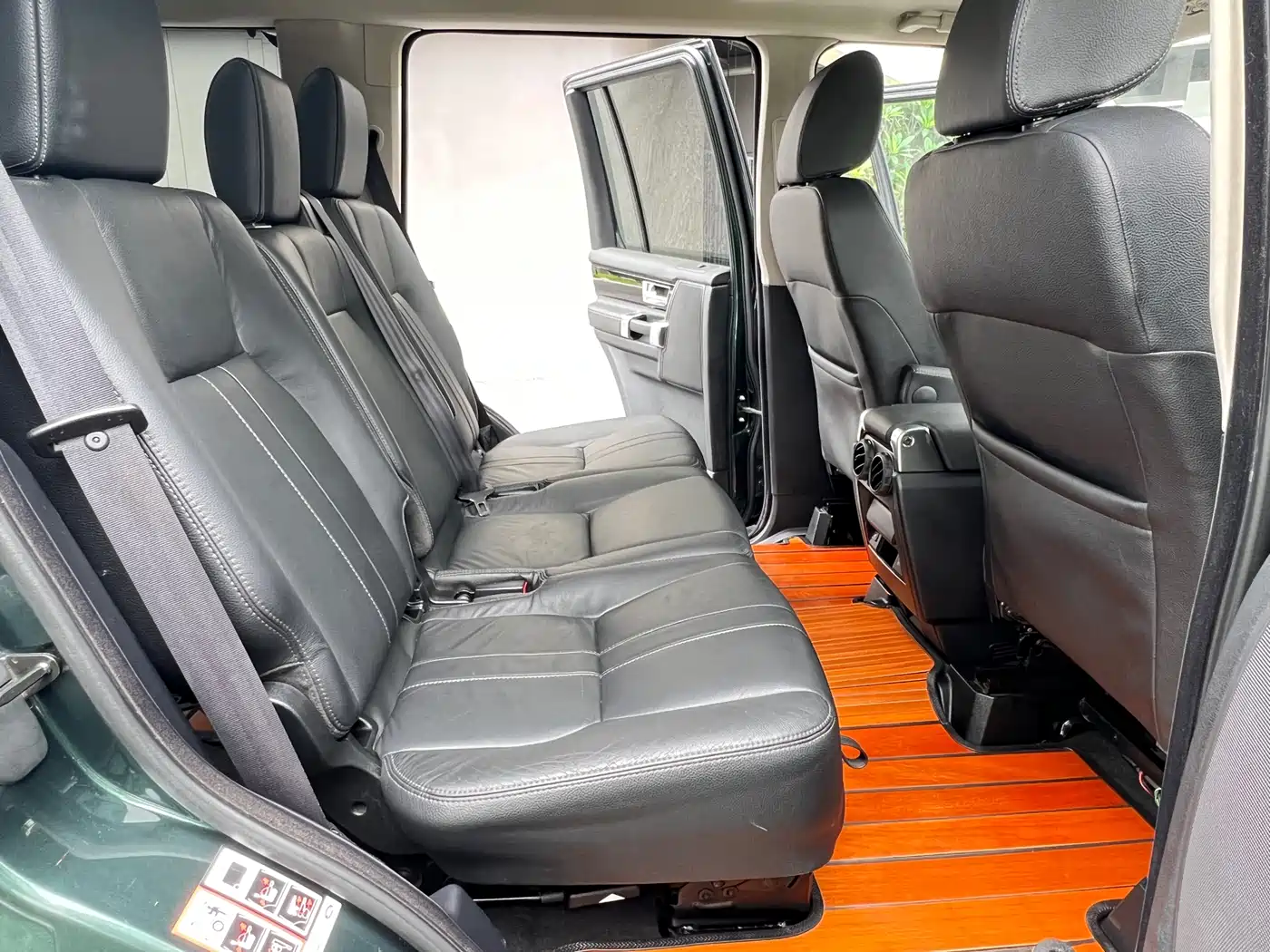 Land Rover Discovery 2011 2.7 TDV6 HSE Diesel фото 16
