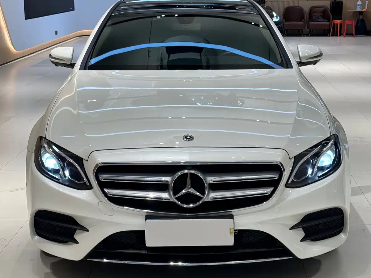 Mercedes-Benz E-Class 2018 Facelift E 300 L Sport Fashion фото 2