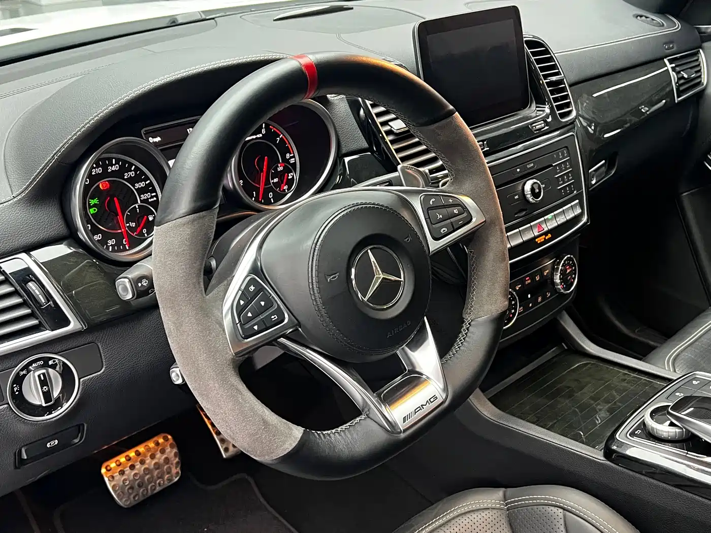 Mercedes-Benz GLS AMG 2017 2017 AMG GLS 63 4MATIC