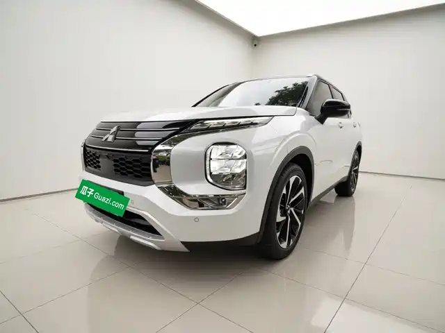  Mitsubishi Outlander 2023 1.5T CVT AWD Premium 7-Seater