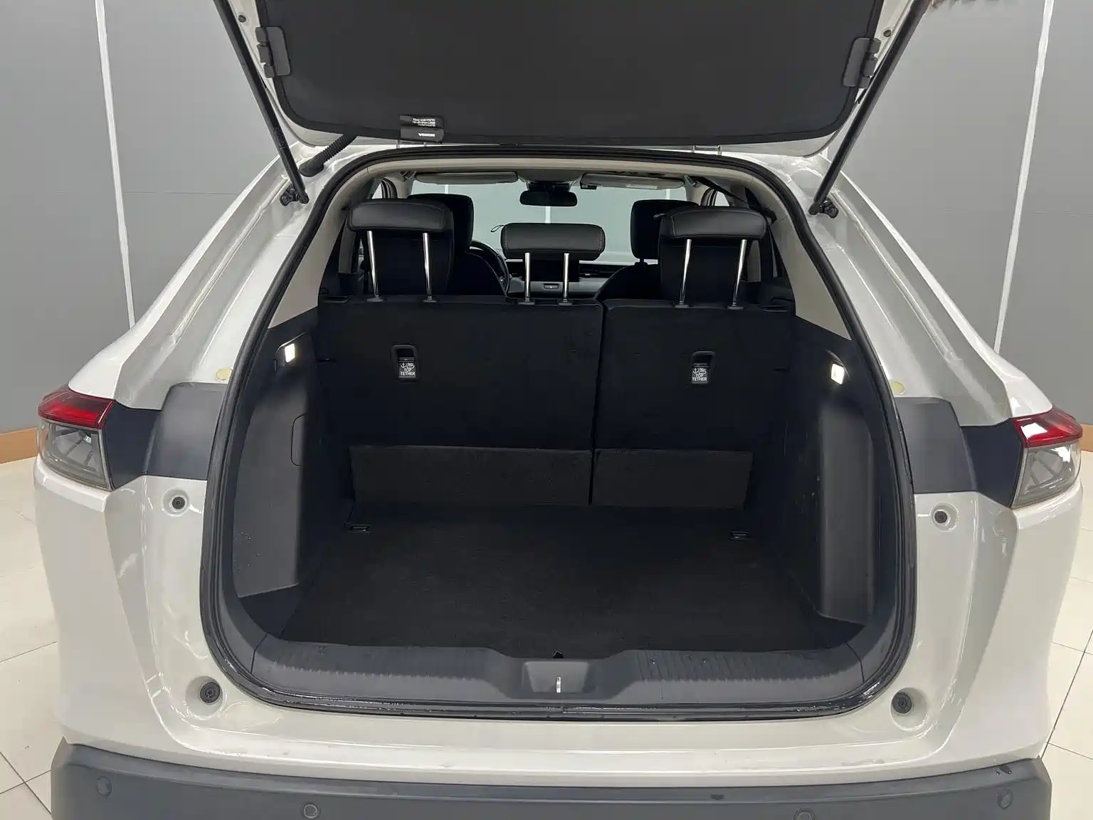 Photo 16 - Honda Vezel