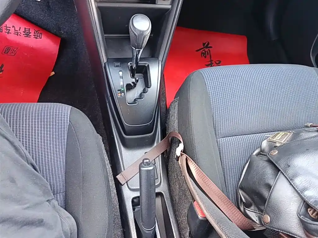 Toyota YARiS L Zhi Xuan 2019 1.5E CVT MeiDong Edition China VI фото 14