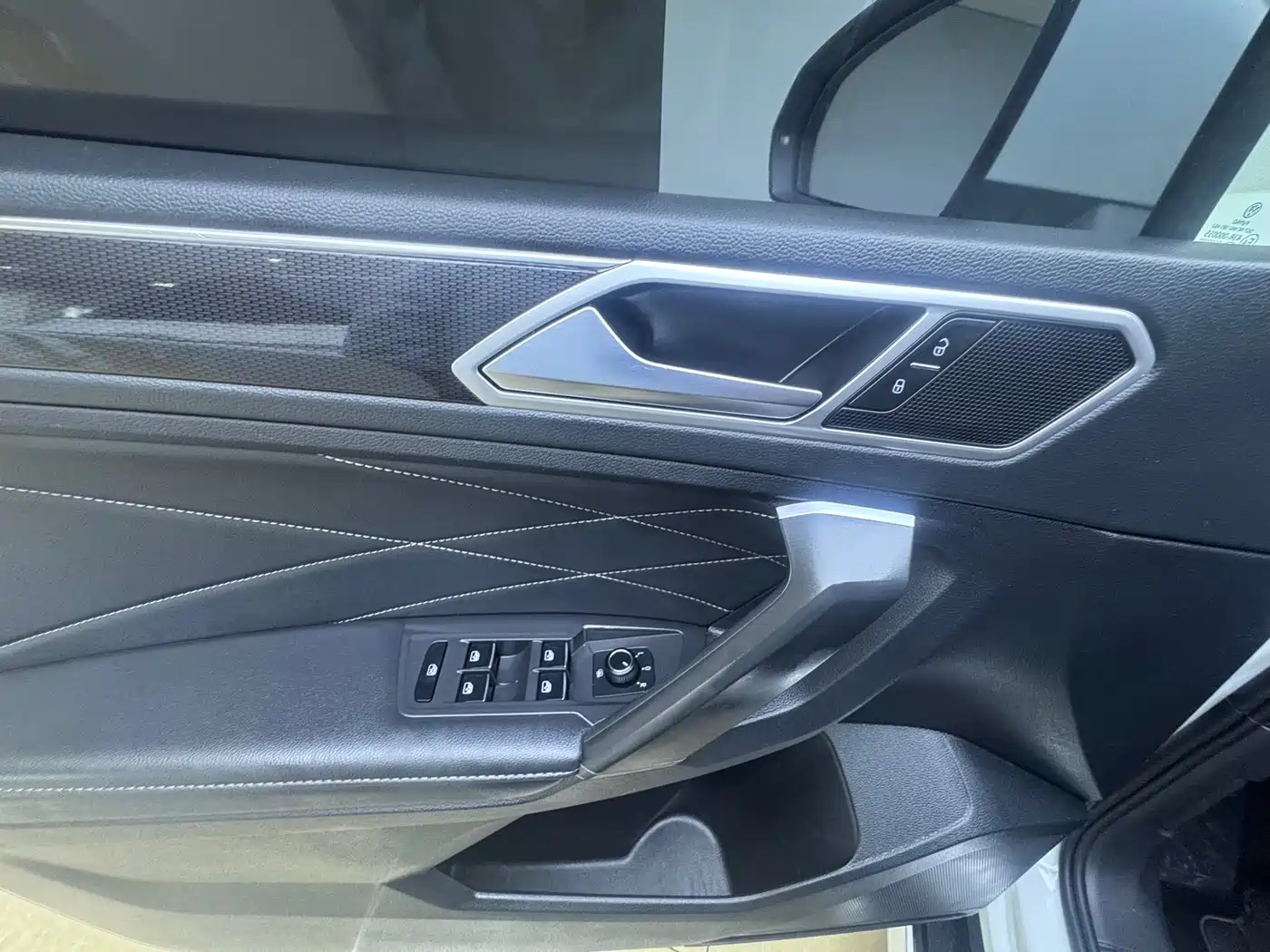 Volkswagen Tiguan L 2023 280TSI 2WD Trend Limited Edition фото 15
