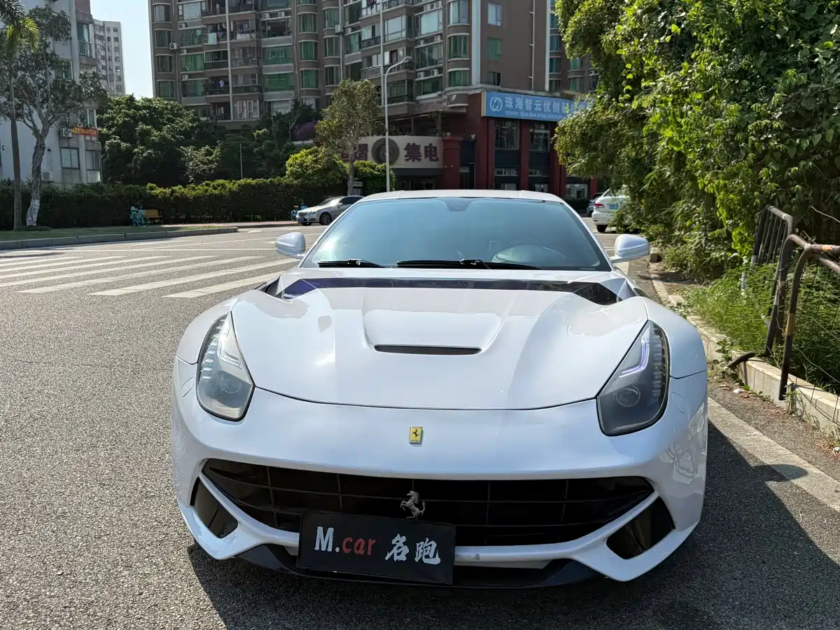 Ferrari F12berlinetta 2013 2013 6.3L Standard
