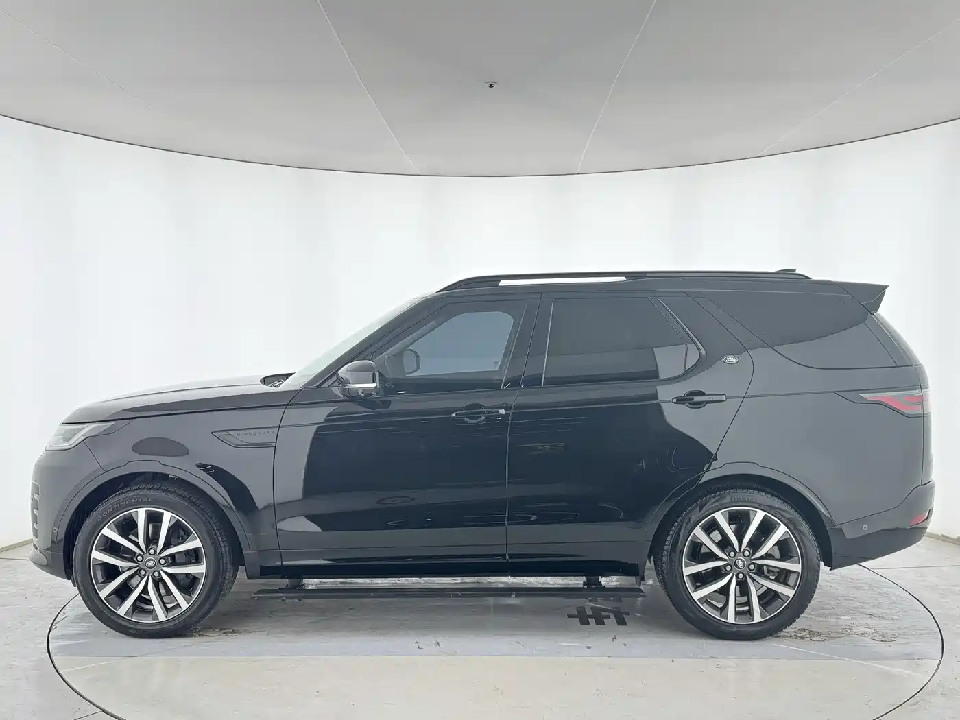 Land Rover Discovery 2024 2024 360PS Dynamic SE