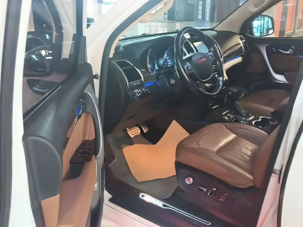 Haval H9 2016 2015 2.0T 4WD Luxury 7-Seater