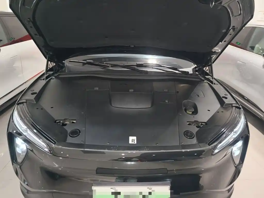 Фото 20 - NIO ES6