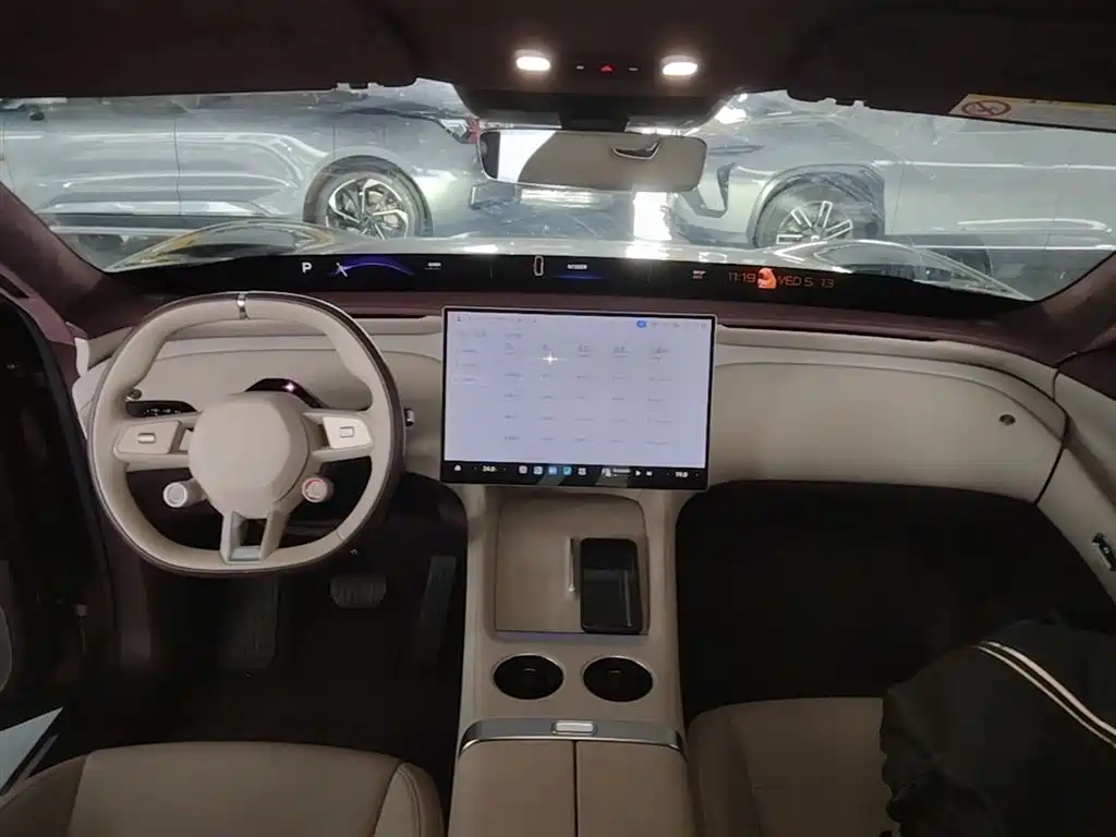 Xiaomi Auto Xiaomi YU7 2025 Ultra Long Range High Performance AWD Max Edition фото 6