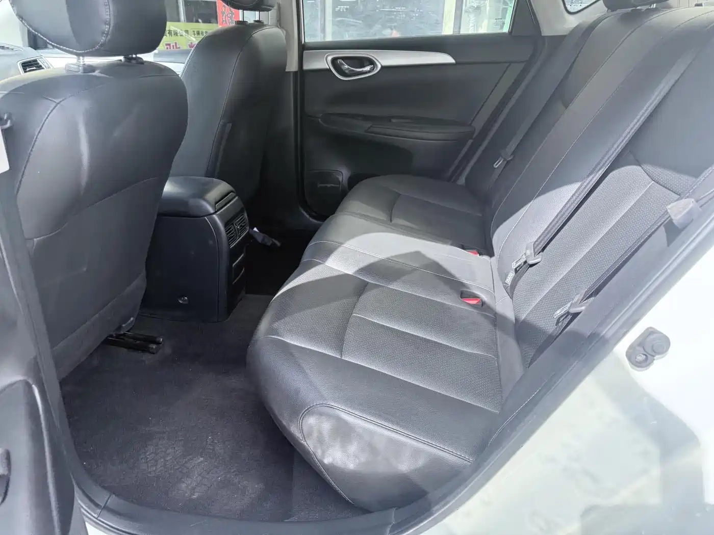 Nissan SYLPHY, миниатюра 10