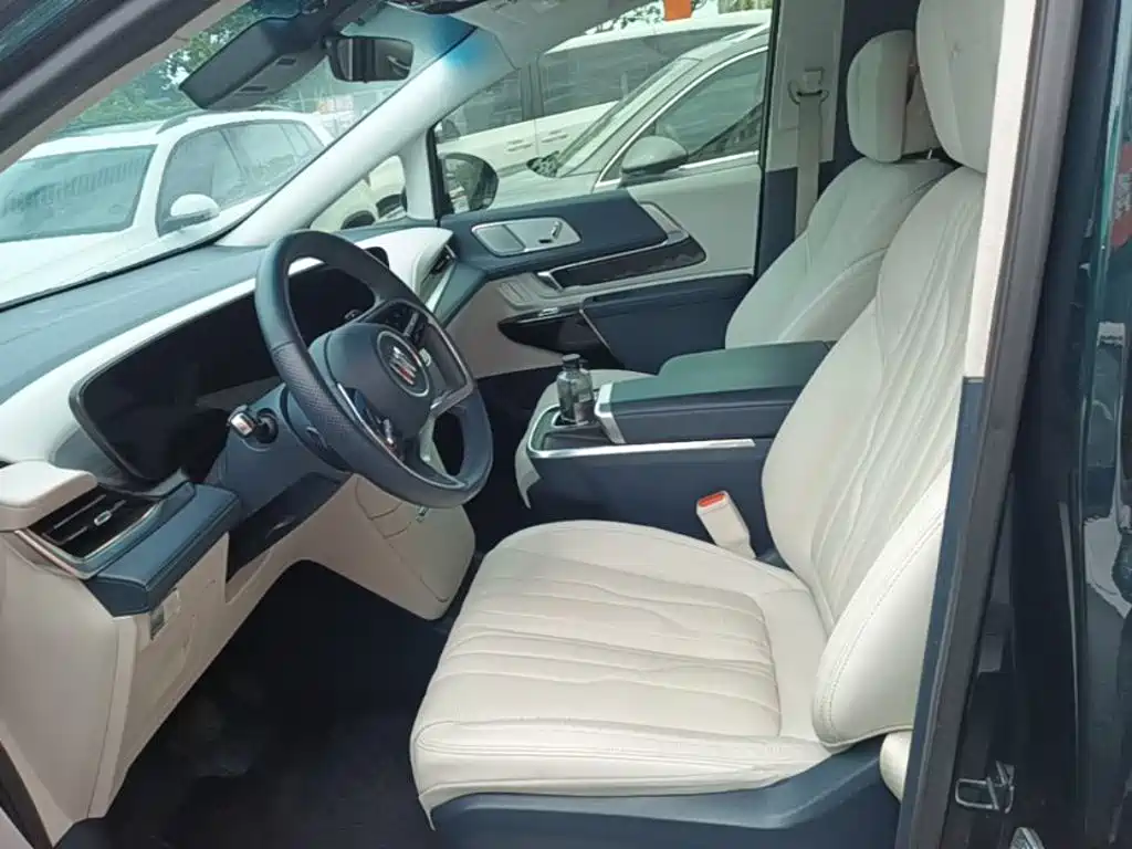 Buick Century 2023 2023 2.0T 4-Seat Private Edition