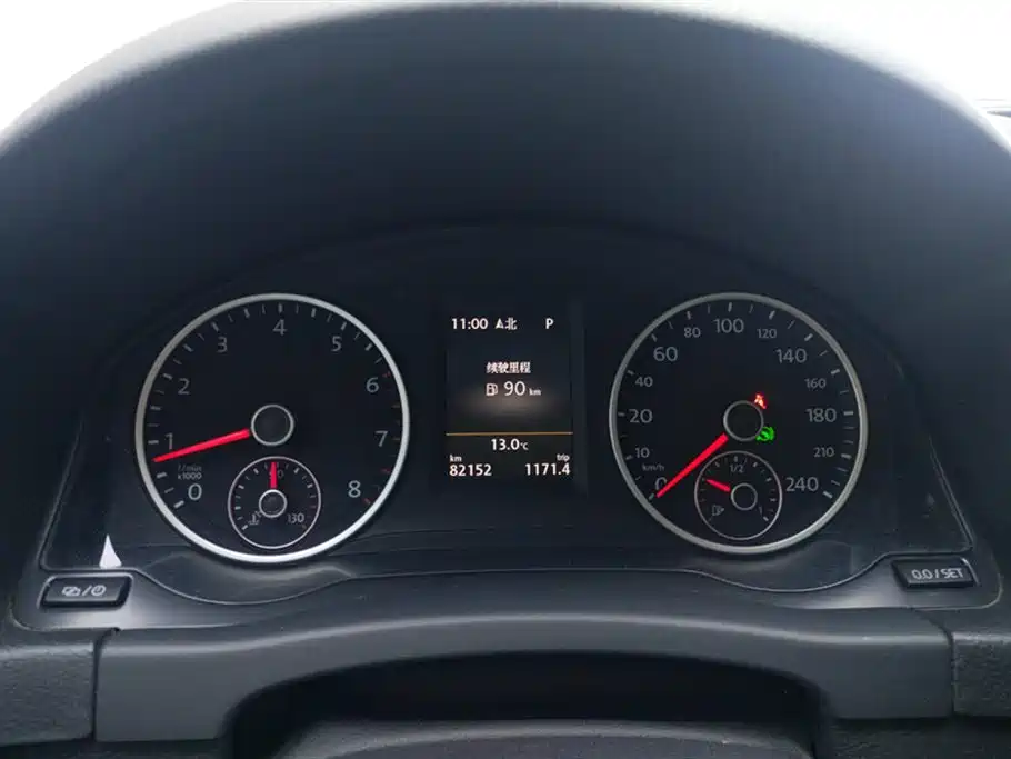 Volkswagen Tiguan 2015 1.8TSI Automatic 4WD Highline фото 14