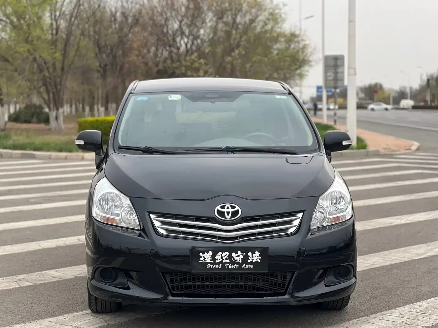 Toyota E'Z 2014 Xingyao 180E CVT Elite фото 2