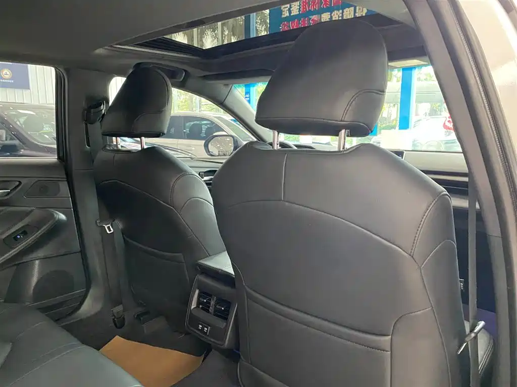 Toyota Avalon 2019 2.0L Progressive Edition (China VI) фото 11
