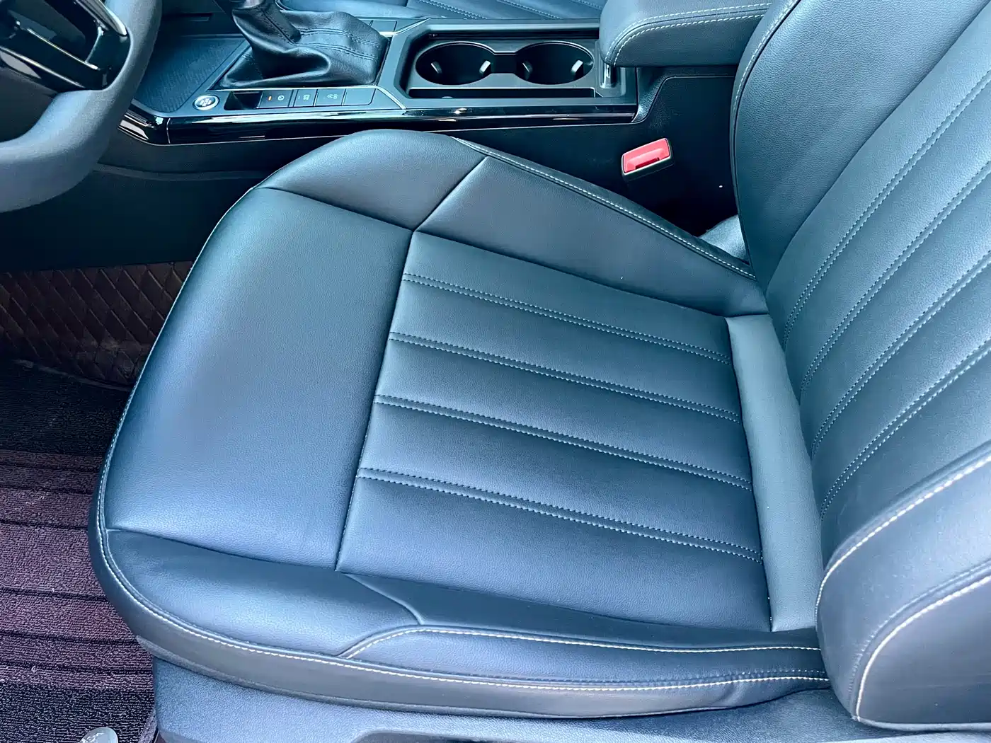 Volkswagen Passat 2019 Model 280TSI Business Edition China VI фото 7