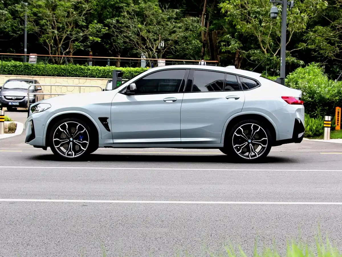 BMW X4 M 2022 X4 M Competition фото 3