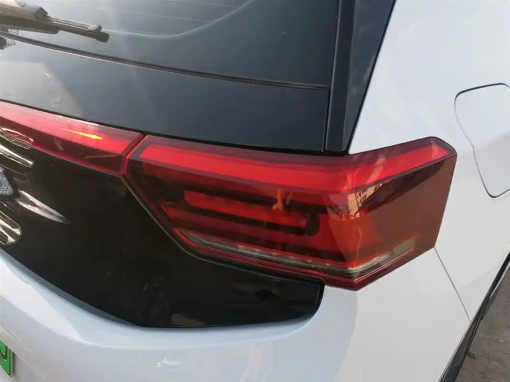 Volkswagen ID.3 2024 Pure Smart Edition фото 8